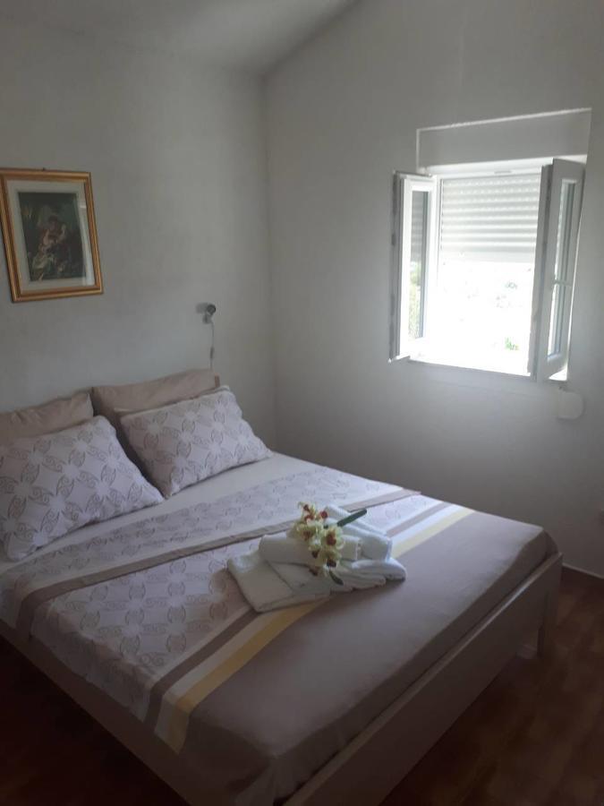 Apartments Ante-Gojko Grebastica Ngoại thất bức ảnh